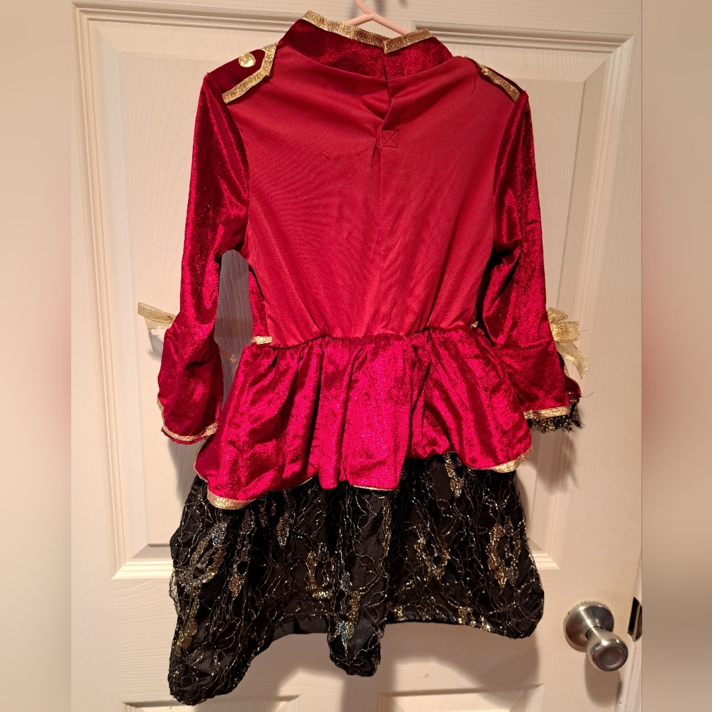 Red and black majorette costume, 4T to 5T - Picture 2 of 3